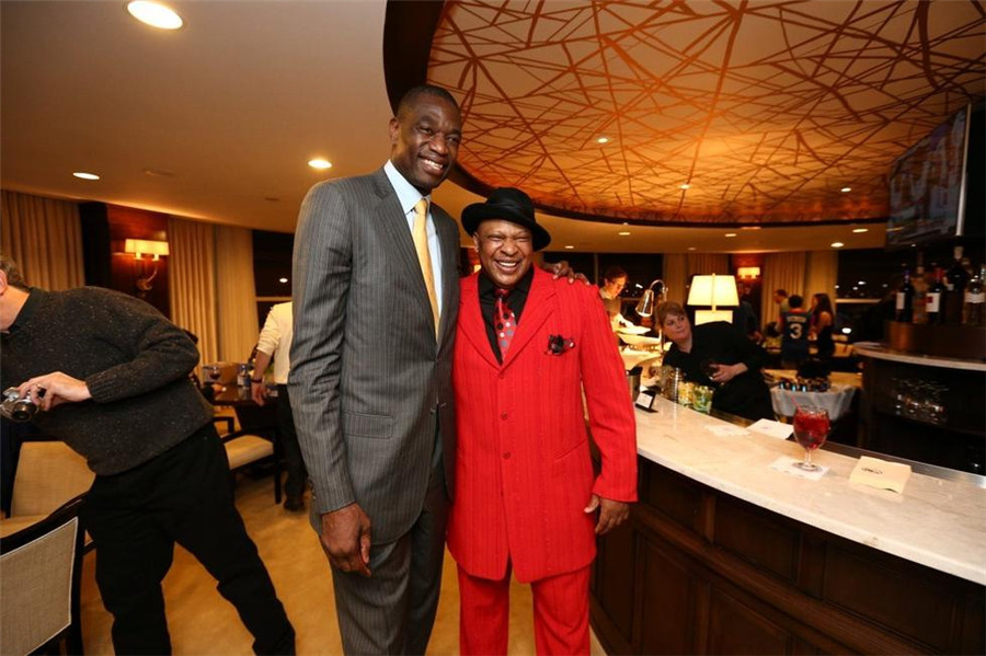 可以考慮舉 可以考慮舉