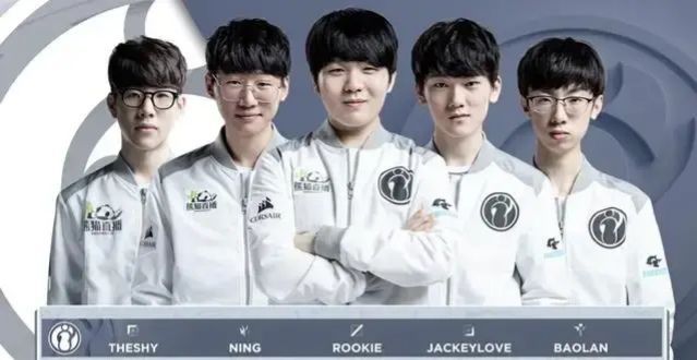 攻守平衡的 攻守平衡的